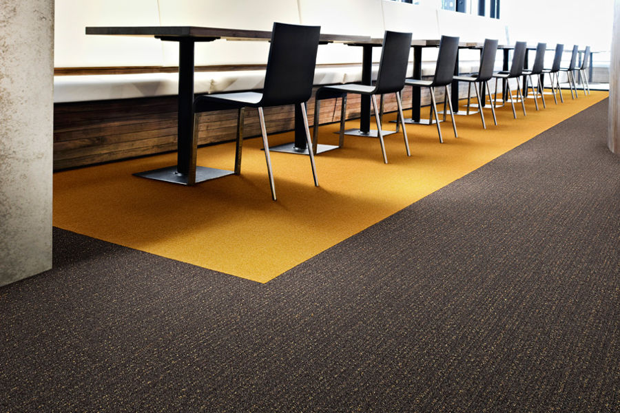 Укладка ковровой плитки с дизайном Укладка ковровой плитки с дизайном