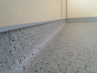 Укладка токопроводящего линолеума с заводом на стену