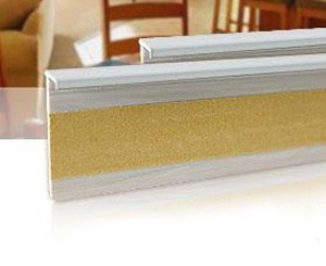 Плинтус для ковролина LP 50