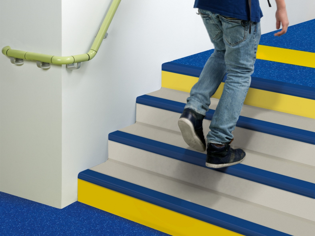 Tarastep.jpg Tarastep.jpg